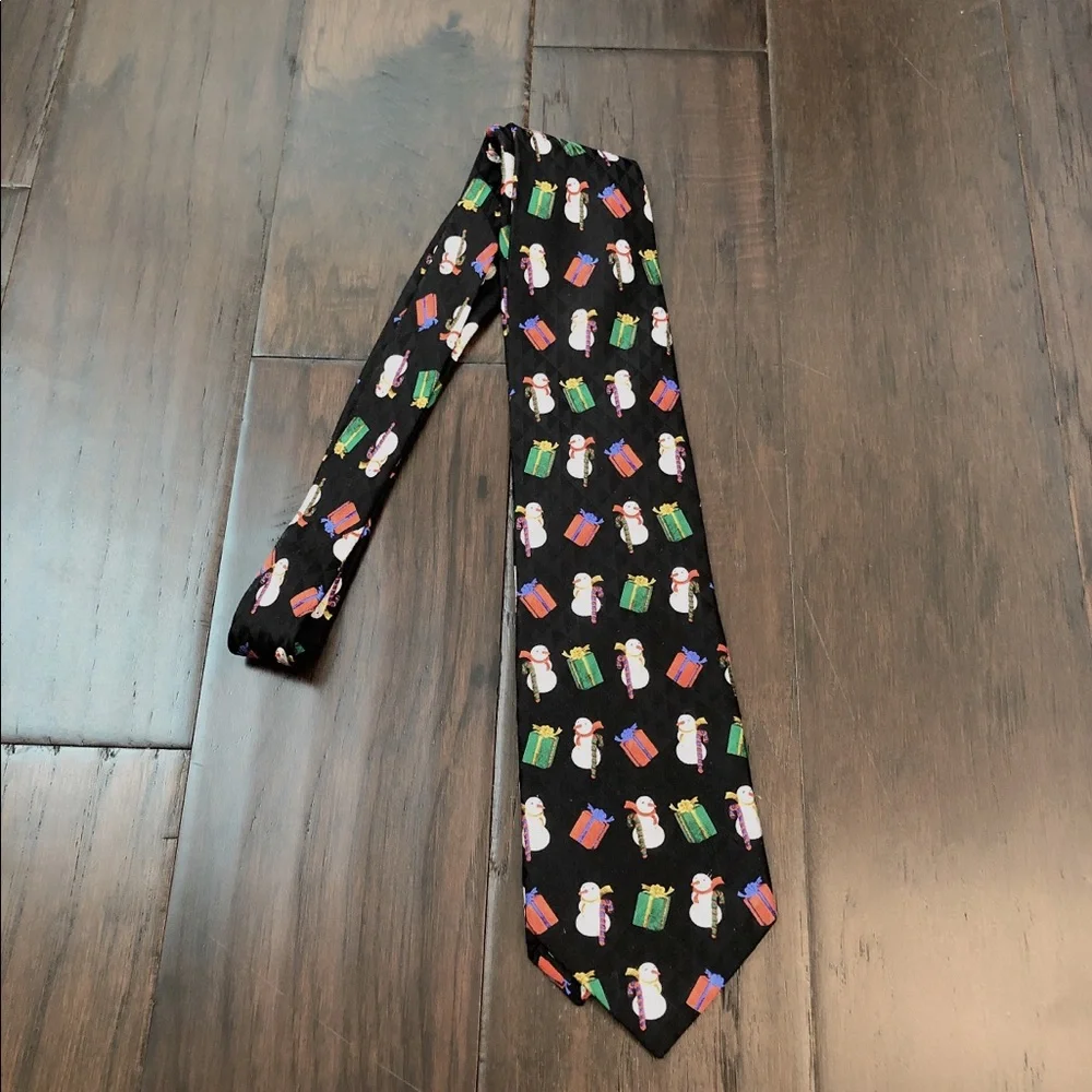 Santa’s Dream silk snowman Tie